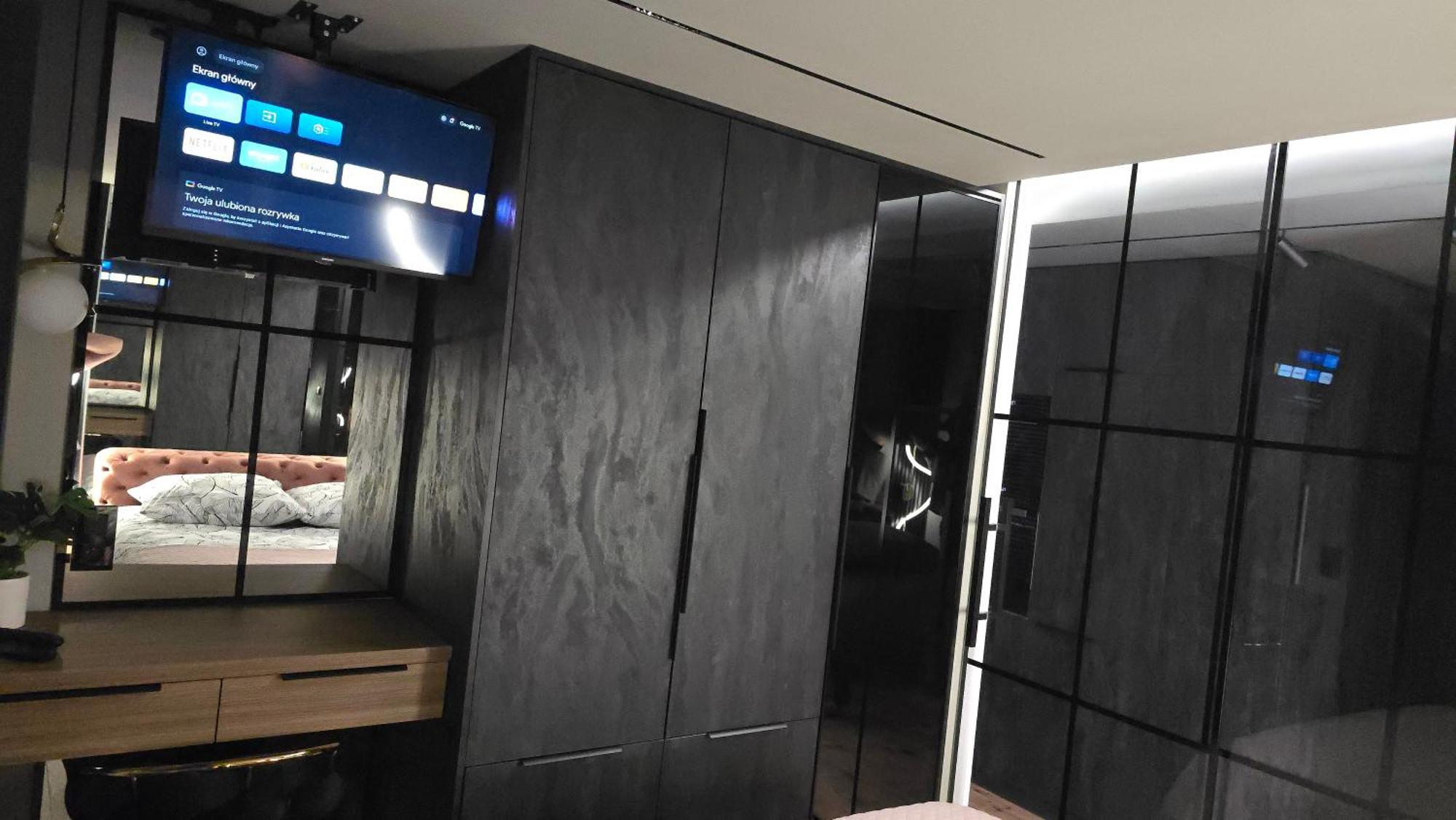 Apartament Dark Prestige New ! - Dostep 24H, Projektor , Garaz Podziemny , Klimatyzacja , Duzy Taras Kielce Exterior photo